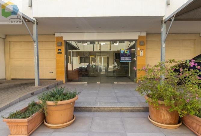 256469 - Property Image 2