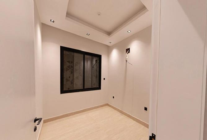 255288 - Property Image 2