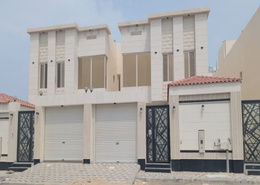 Villa - 5 bedrooms - 5 bathrooms for للبيع in Al Amwaj - Al Khubar - Eastern