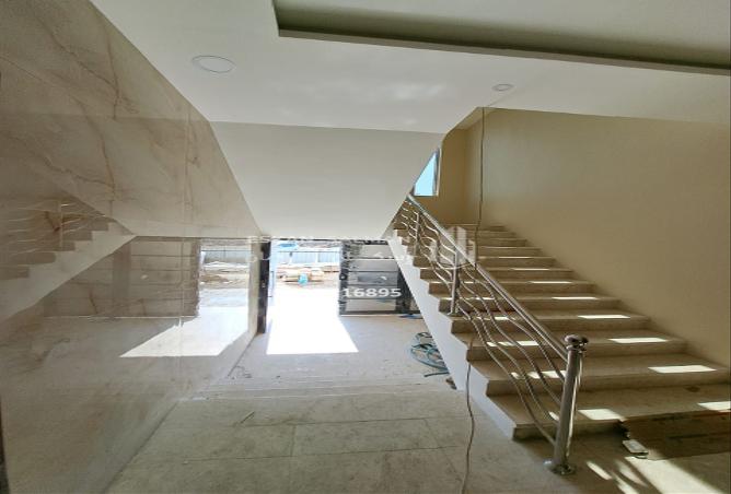 256960 - Property Image 2