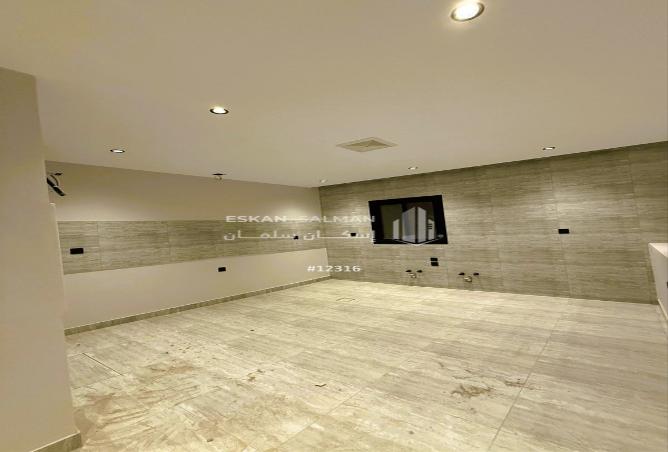 249373 - Property Image 3