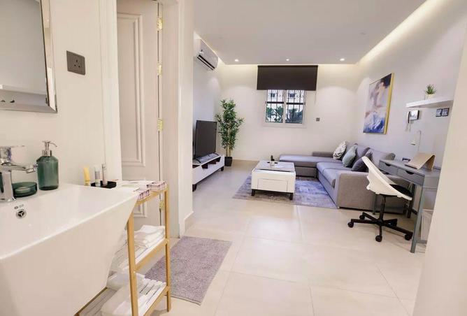 Apartment - 2 Bedrooms - 2 Bathrooms for rent in Al Malqa - Riyadh - Ar Riyadh