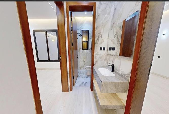 257639 - Property Image 3