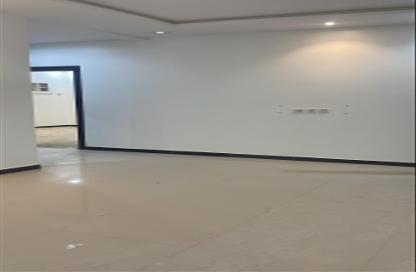 Apartment - 3 Bedrooms - 1 Bathroom for rent in Al Yarmuk - Riyadh - Ar Riyadh