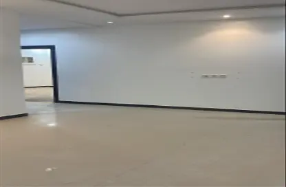 شقة - 3 غرف نوم - 1 حمام للايجار في اليرموك - الرياض - الرياض