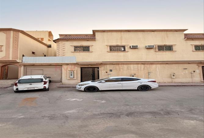 258005 - Property Image 2