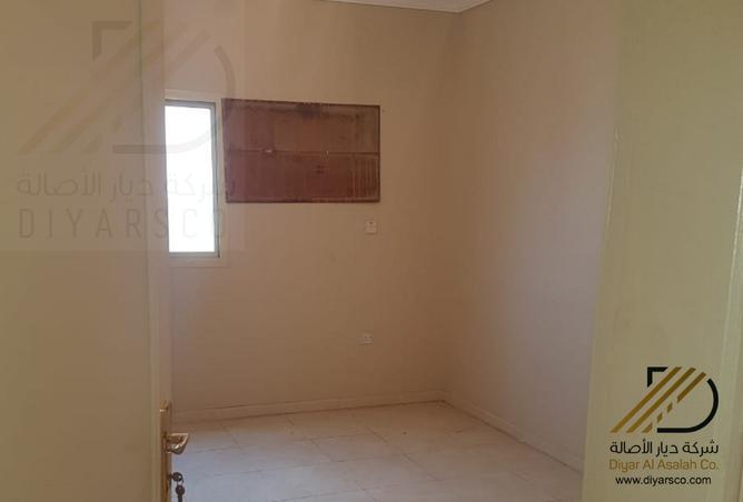 251318 - Property Image 3