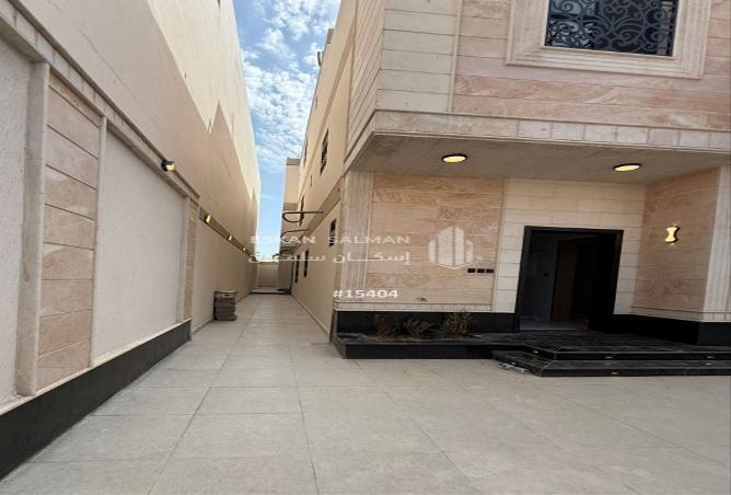 254619 - Property Image 2