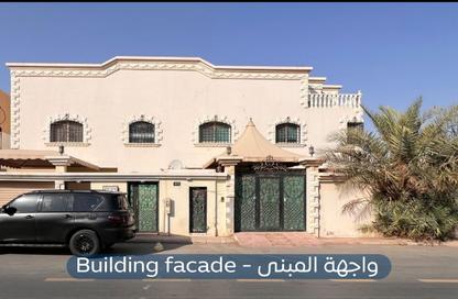 طابق كامل - 4 غرف نوم - 2 حمامات للايجار في الأندلس - الرياض - الرياض