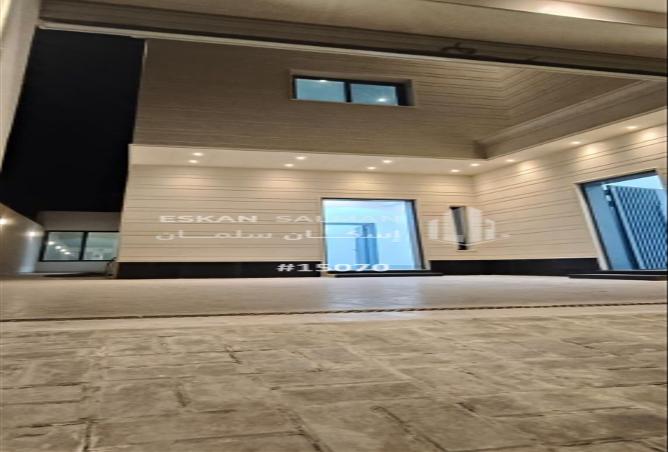 254131 - Property Image 3