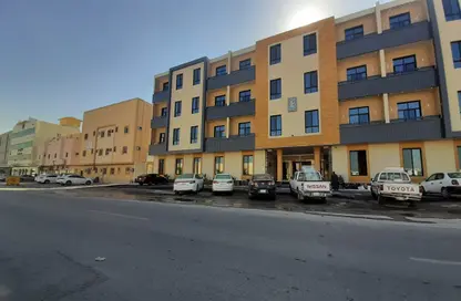 طابق كامل - 4 غرف نوم - 3 حمامات للبيع في المونسية - الرياض - الرياض