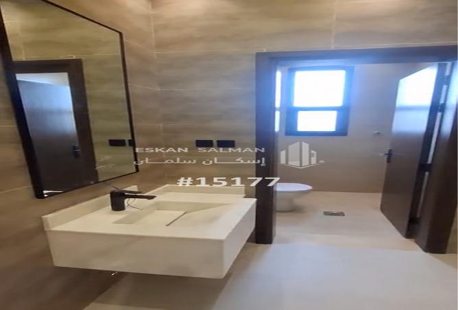 254304 - Property Image 3
