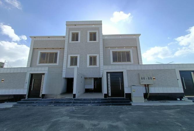 شقة - 7 غرف نوم - 5 حمامات للبيع في شعبة الشيخ - خميس مشيط - عسير