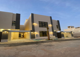 فيلا - 5 غرف نوم - 6 حمامات for للبيع in المهدية - غرب الرياض - الرياض