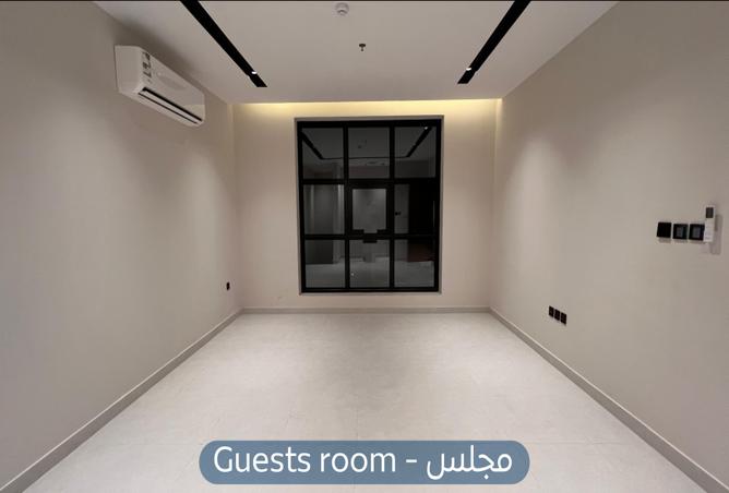 257122 - Property Image 3