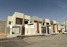Villa - 4 bedrooms - 6 bathrooms for للبيع in Al Manar - Unayzah - Al Qassim