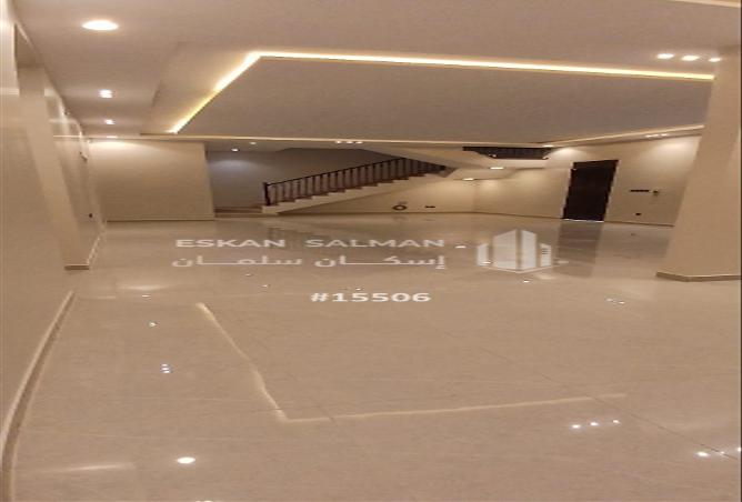 255123 - Property Image 3