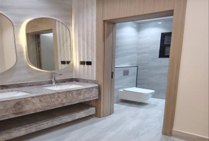 258422 - Property Image 3