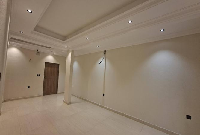 259051 - Property Image 3