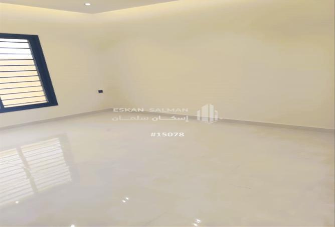 254129 - Property Image 3