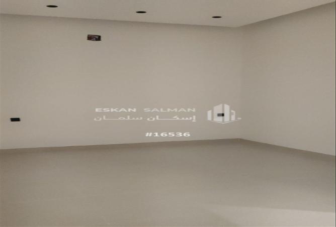 256882 - Property Image 2