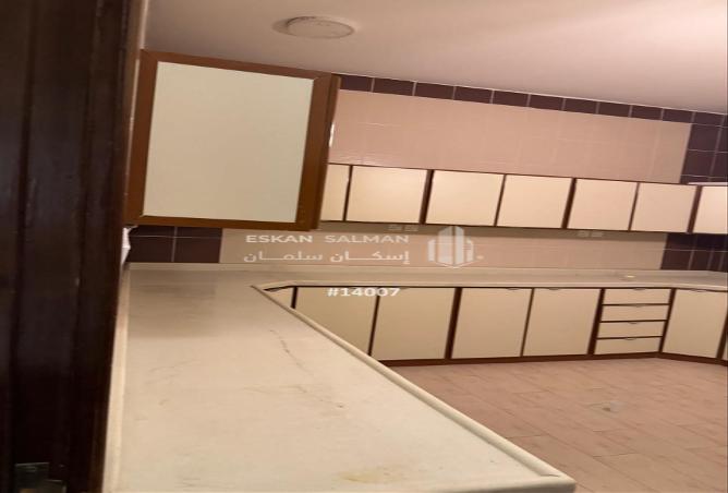 252601 - Property Image 2