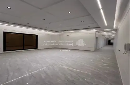 Apartment - 7 Bedrooms - 3 Bathrooms for sale in Prince Muhammad bin Saud - Ad Dammam - Eastern