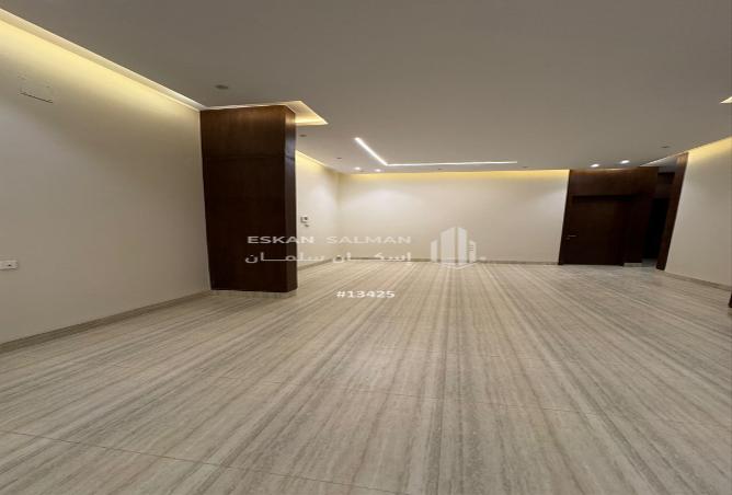 251174 - Property Image 2
