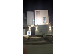 فيلا - 3 غرف نوم - 5 حمامات for للبيع in حي الرمال - شرق الرياض - الرياض
