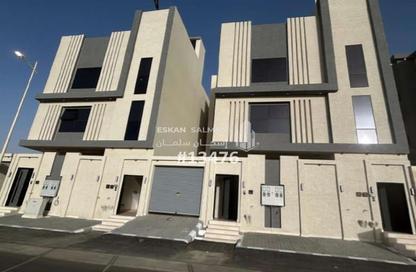 Full Floor - 7 Bedrooms - 4 Bathrooms for sale in Al Dhurfah - Khamis Mushayt - Asir