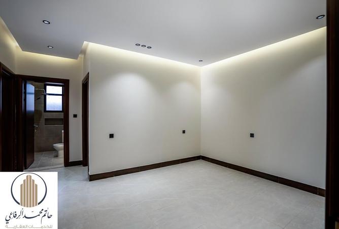 252826 - Property Image 3