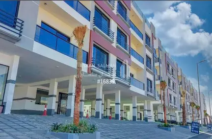 Apartment - 5 Bedrooms - 3 Bathrooms for sale in Hajr - Ad Dammam - Eastern