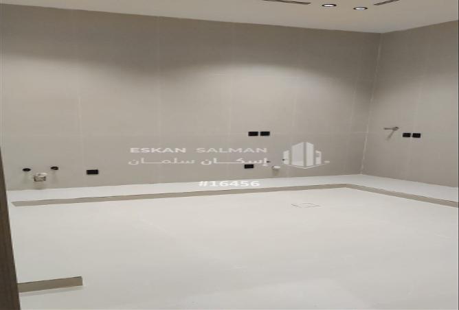 256909 - Property Image 2