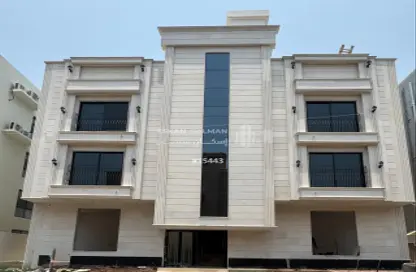 Full Floor - 7 Bedrooms - 4 Bathrooms for sale in Airport - Jazan - Jazan