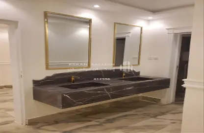 Apartment - 3 Bedrooms - 3 Bathrooms for sale in الزهرة - Riyadh - Ar Riyadh