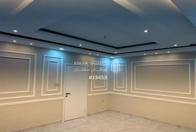 251143 - Property Image 2