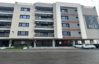 Apartment - 4 Bedrooms - 3 Bathrooms for rent in Al Hamra - Al Khubar - Eastern