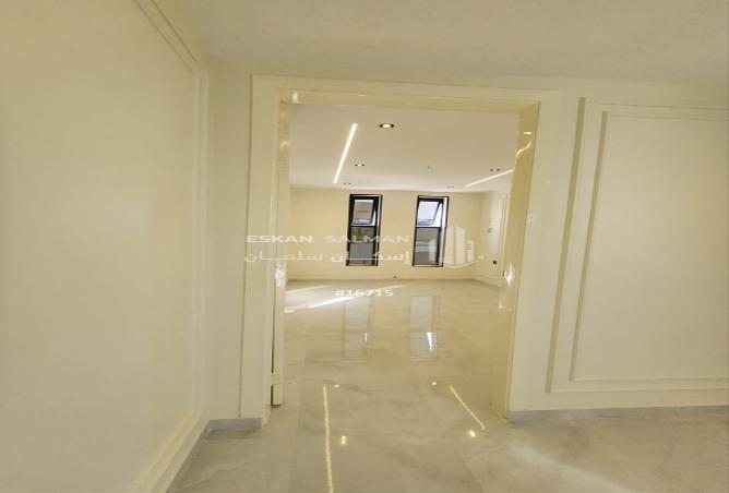 256788 - Property Image 3