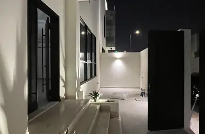 Villa - 4 Bedrooms - 5 Bathrooms for rent in Ar Rabie - Riyadh - Ar Riyadh