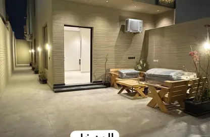 طابق كامل - 3 غرف نوم - 3 حمامات للايجار في المونسية - الرياض - الرياض
