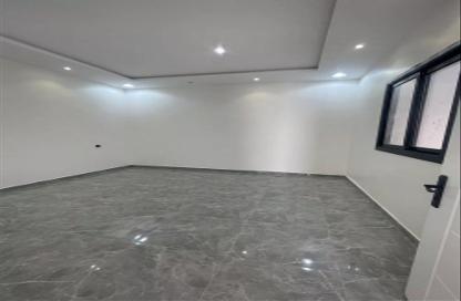 Villa - 5 Bedrooms for sale in Al Qadisiyah - Riyadh - Ar Riyadh