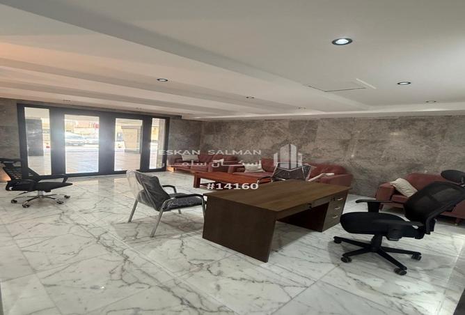 252985 - Property Image 3