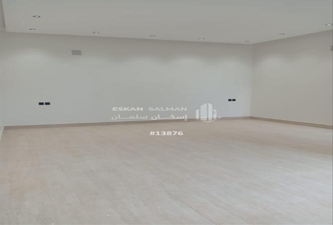252322 - Property Image 3