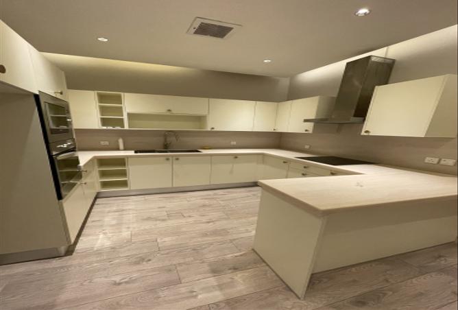 258849 - Property Image 2