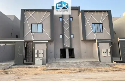 Full Floor - 3 Bedrooms - 4 Bathrooms for sale in Ar Rimal - Riyadh - Ar Riyadh