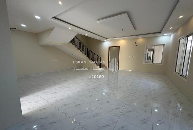 245399 - Property Image 3
