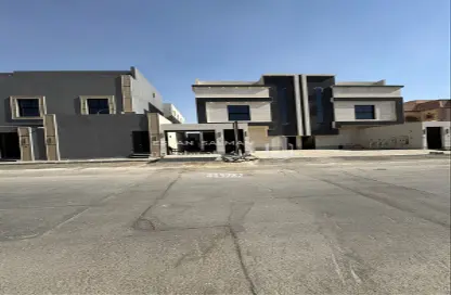 Apartment - 4 Bedrooms - 3 Bathrooms for sale in Al Munisiyah - Riyadh - Ar Riyadh