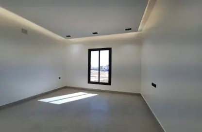 Apartment - 4 Bedrooms - 3 Bathrooms for sale in Al Janadriyah - Riyadh - Ar Riyadh