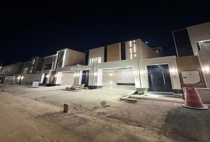 253555 - Property Image 2