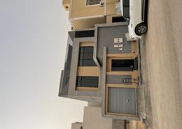 فيلا - 5 غرف نوم - 8 حمامات for للبيع in حي العارض - شمال الرياض - الرياض